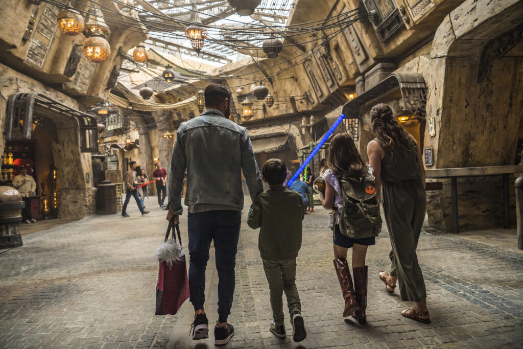 Disneyland Resort - Star Wars: Galaxy's Edge